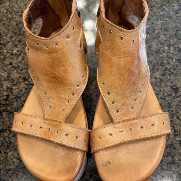 BED|STU Tan Leather Platform Sandals with Zip Back|Size 7 - Picture 2 of 9